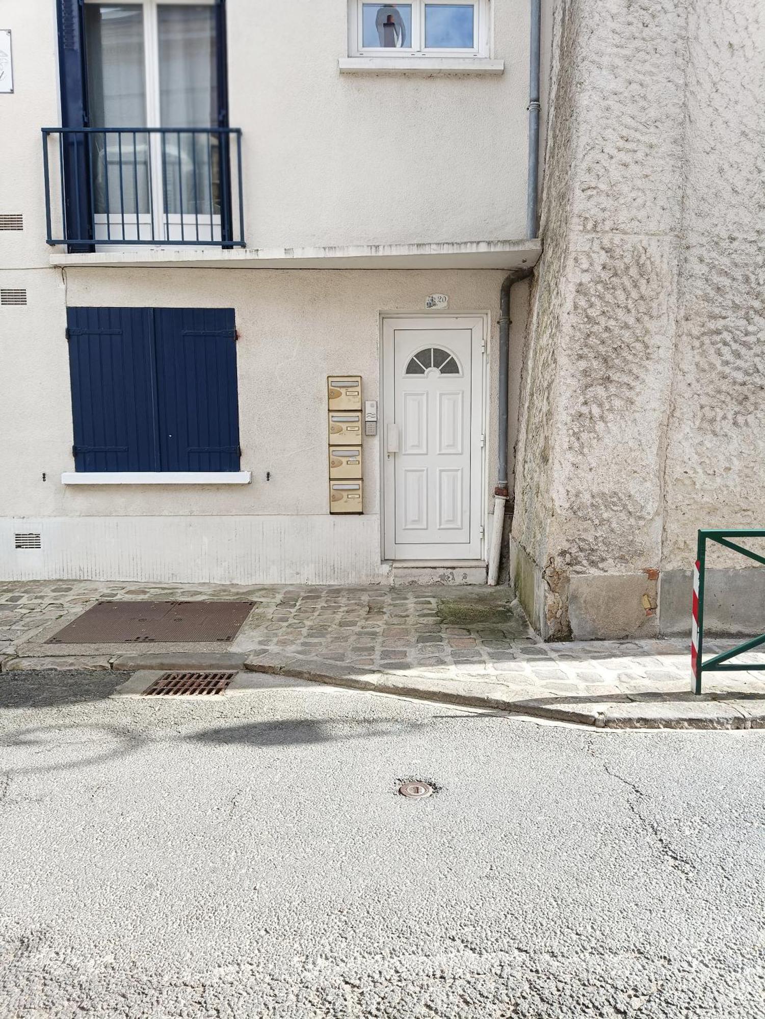La Suite Du Pilote La Ferte-Alais Exteriör bild